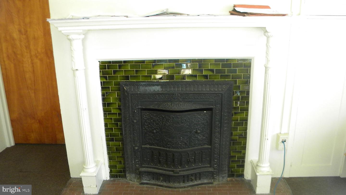 6323-25 Burbridge St Property Photo 26