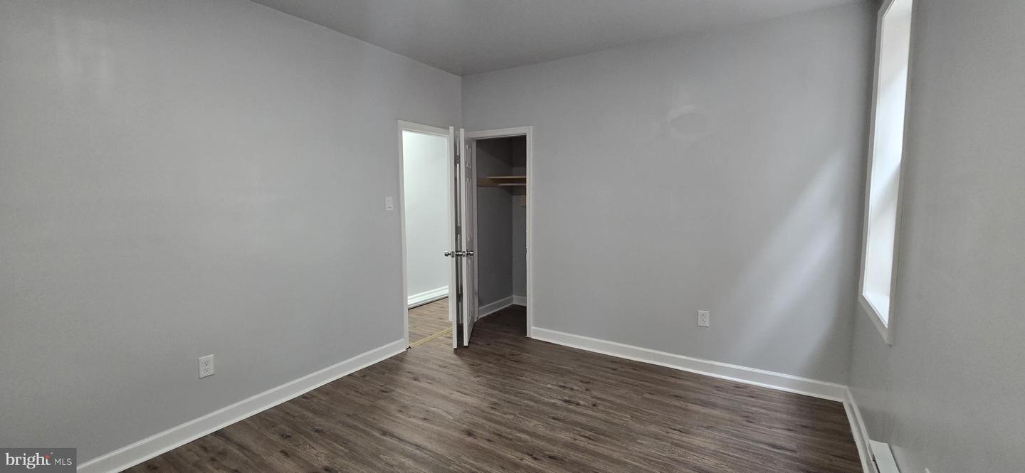 1411 W Loudon St Property Photo 6