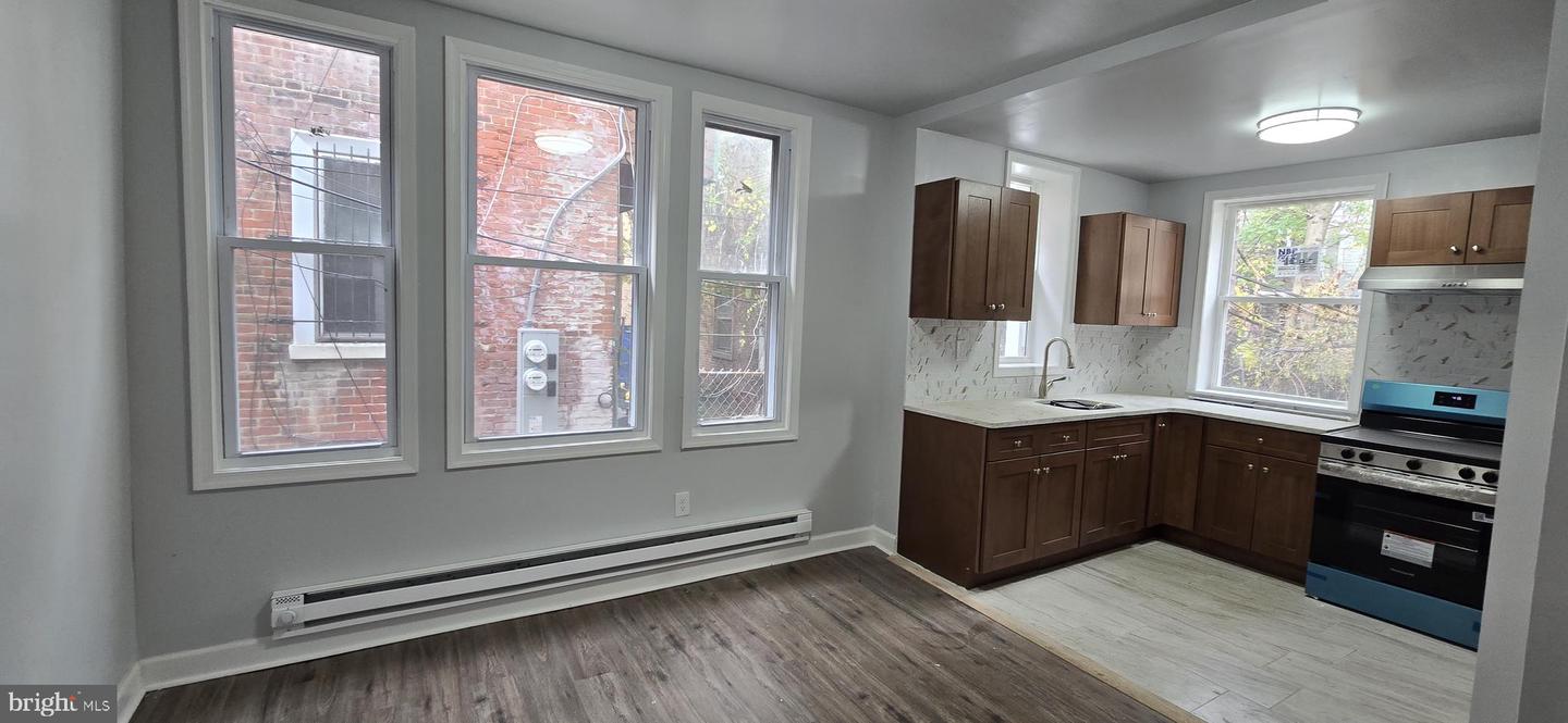 1411 W Loudon St Property Photo 19