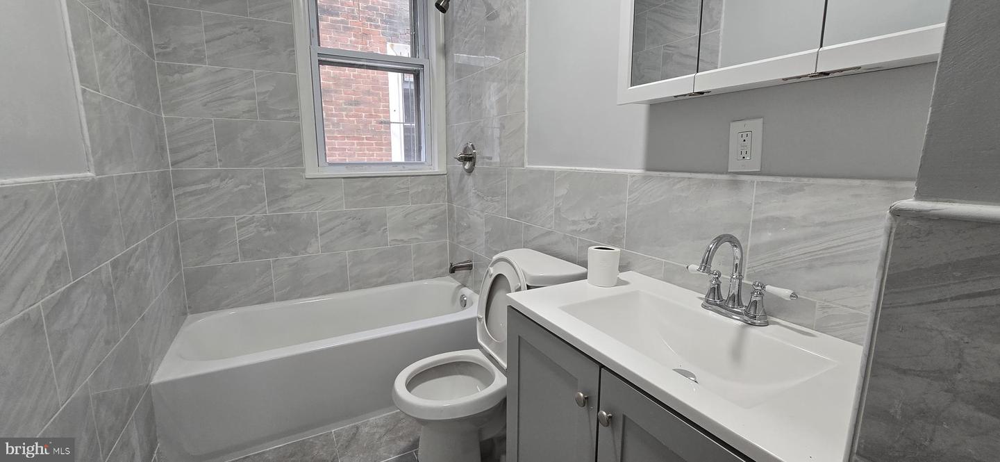 1411 W Loudon St Property Photo 64