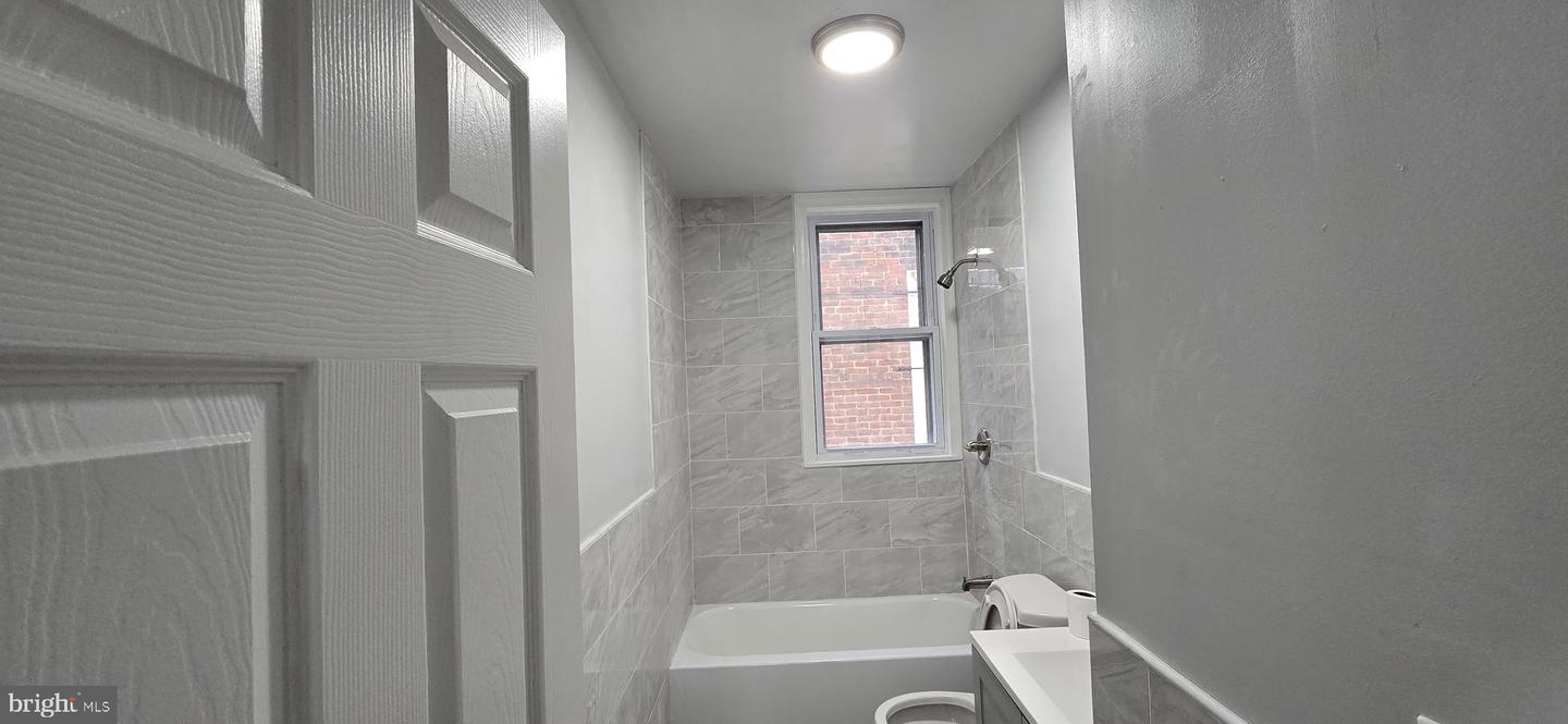 1411 W Loudon St Property Photo 69