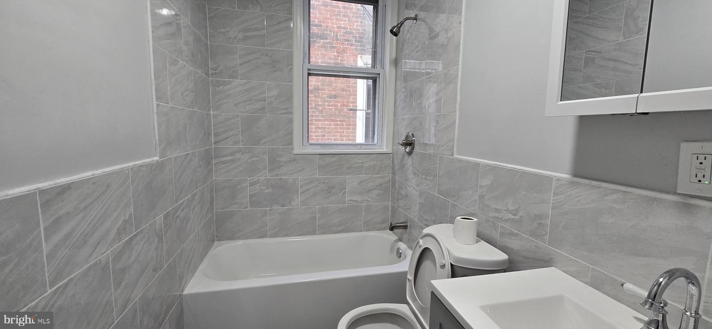 1411 W Loudon St Property Photo 70