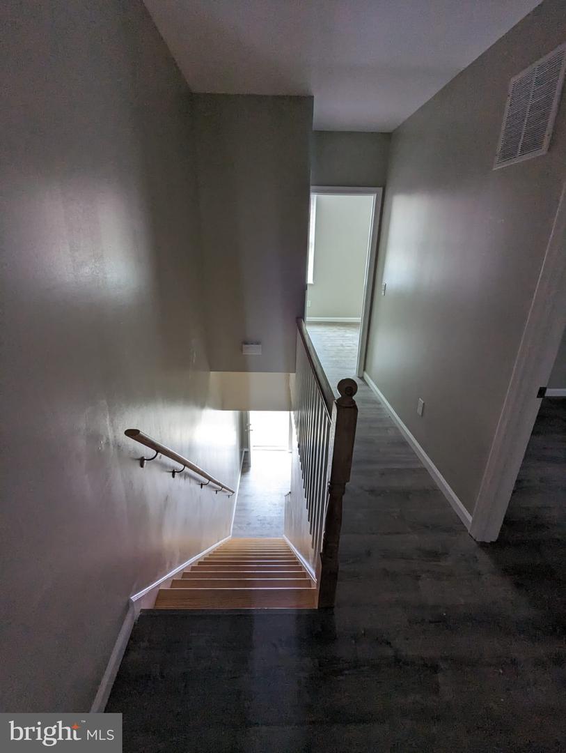1405 W Pacific St Property Photo 47