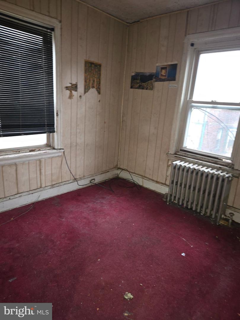 338 N Robinson St Property Photo 19