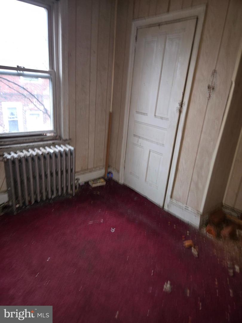 338 N Robinson St Property Photo 20