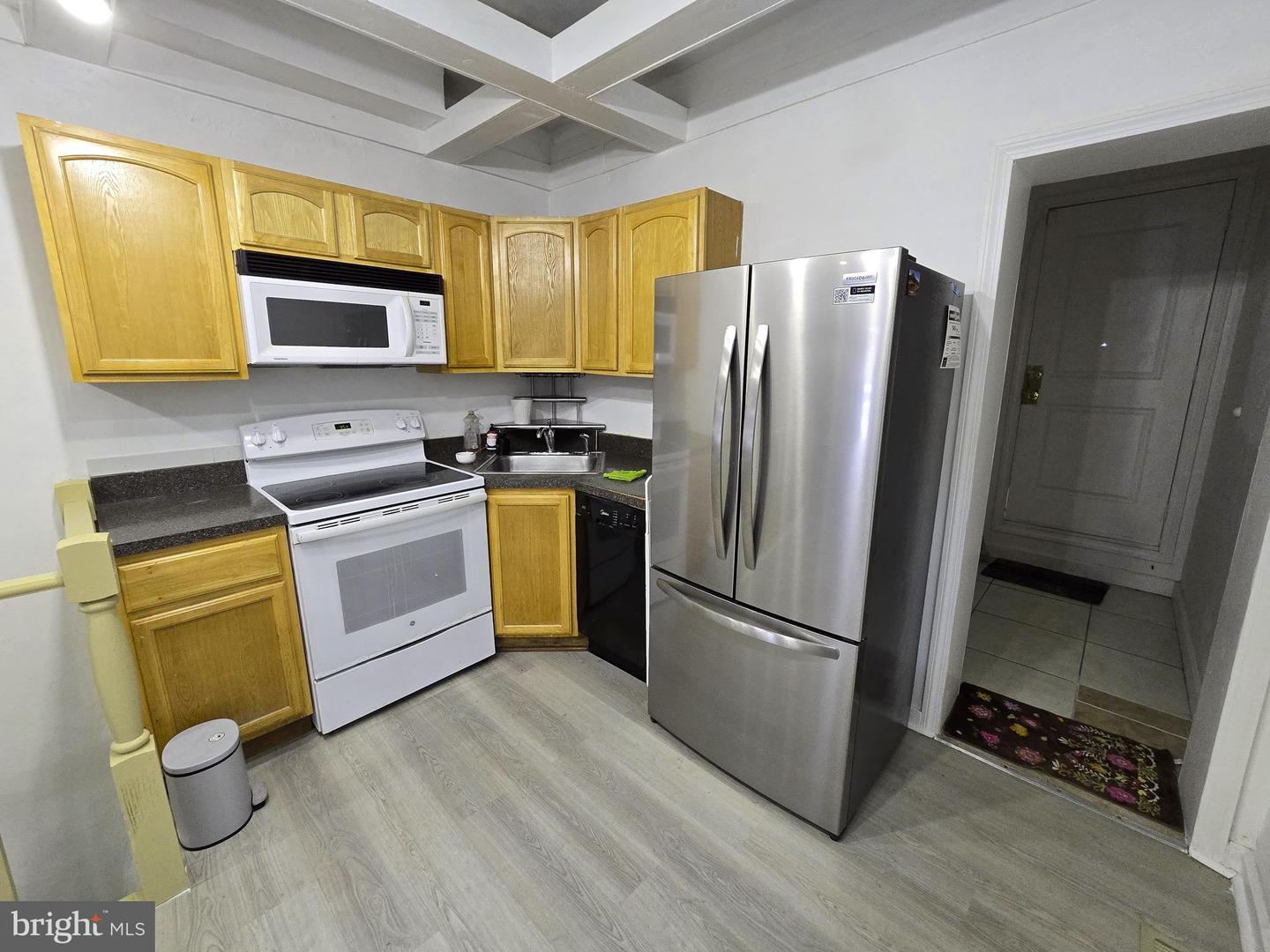 1009 W Susquehanna Ave Property Photo 4
