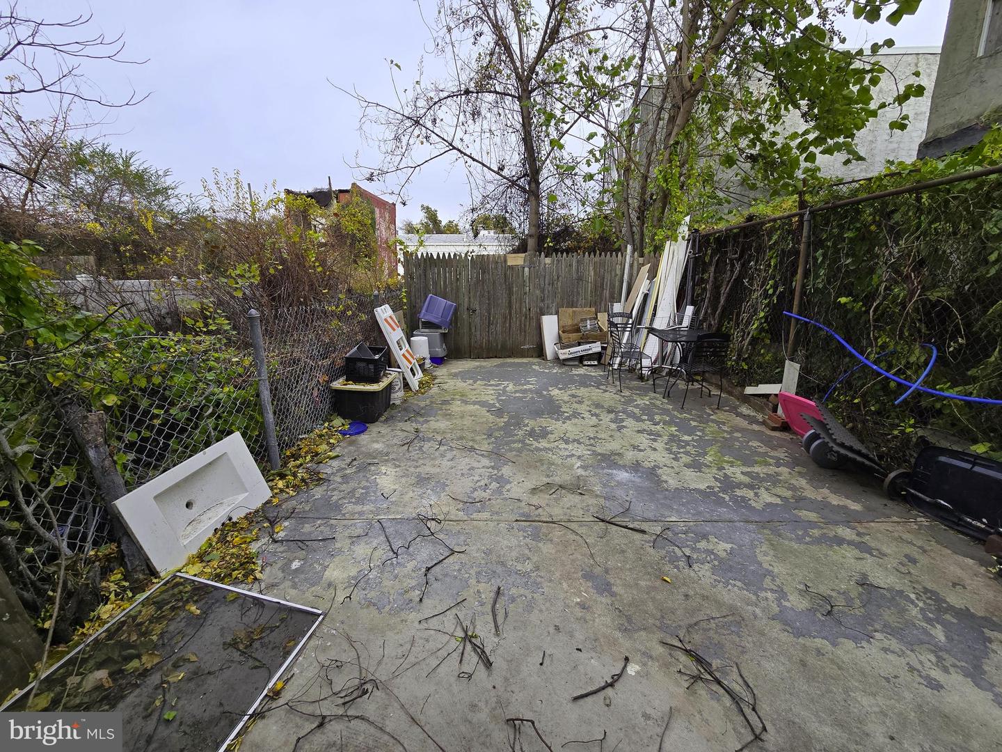 1009 W Susquehanna Ave Property Photo 11