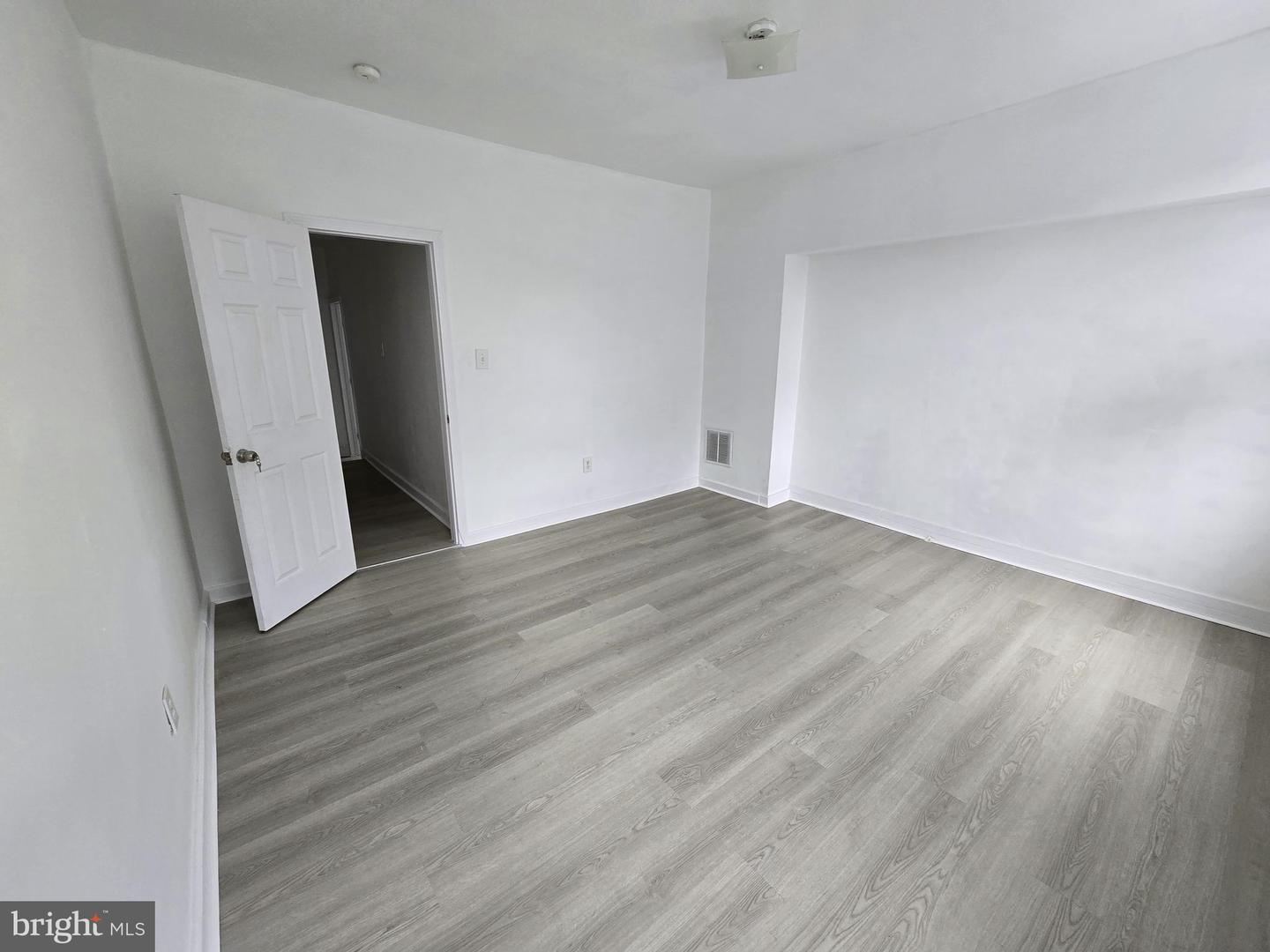 1009 W Susquehanna Ave Property Photo 27
