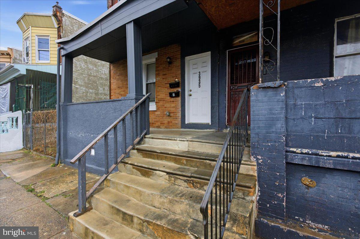 3935 N 10th St Property Photo 4