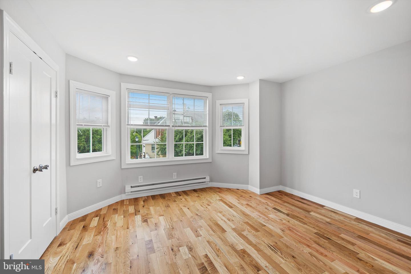 6940-2 Torresdale Ave Property Photo 5