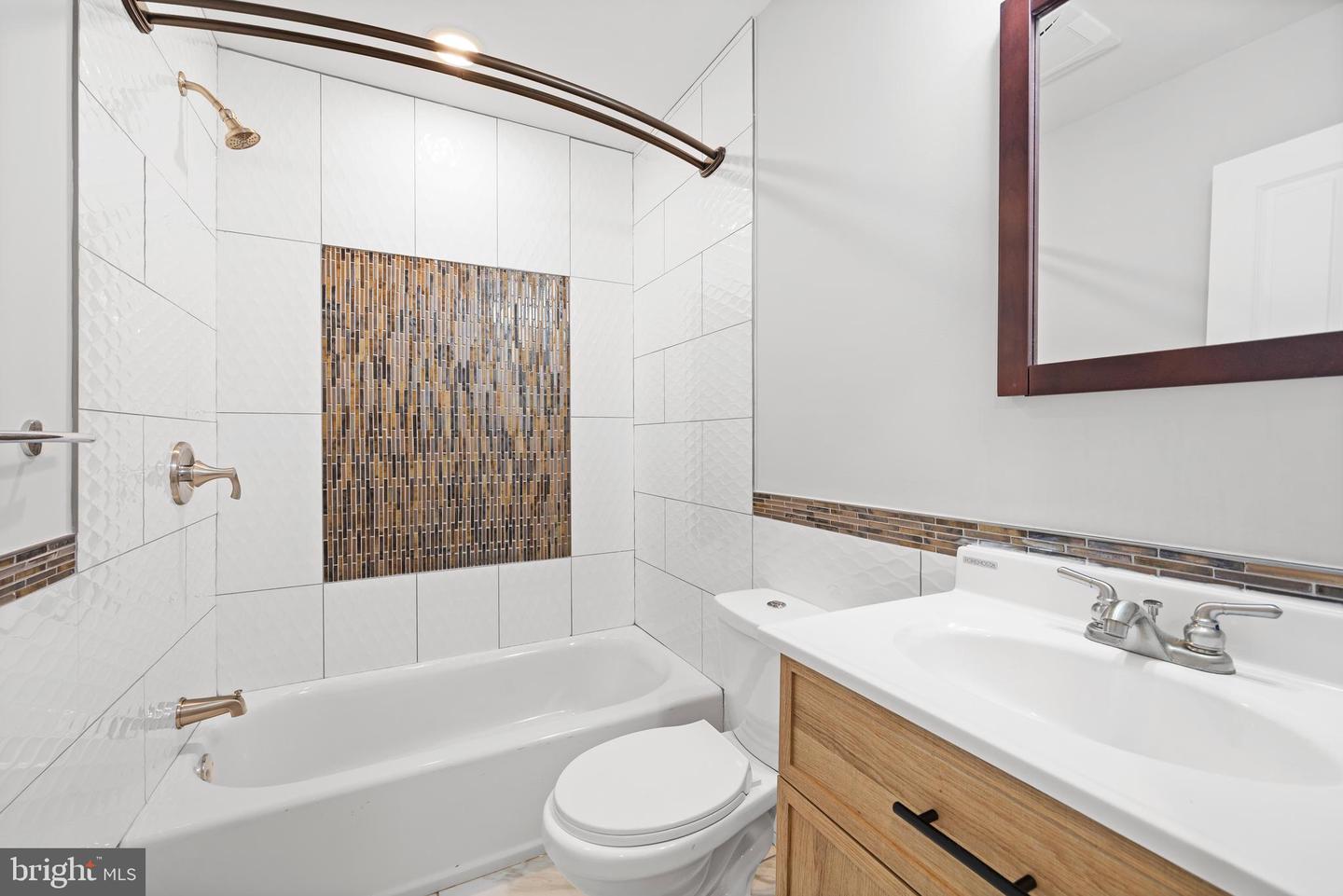 6940-2 Torresdale Ave Property Photo 18