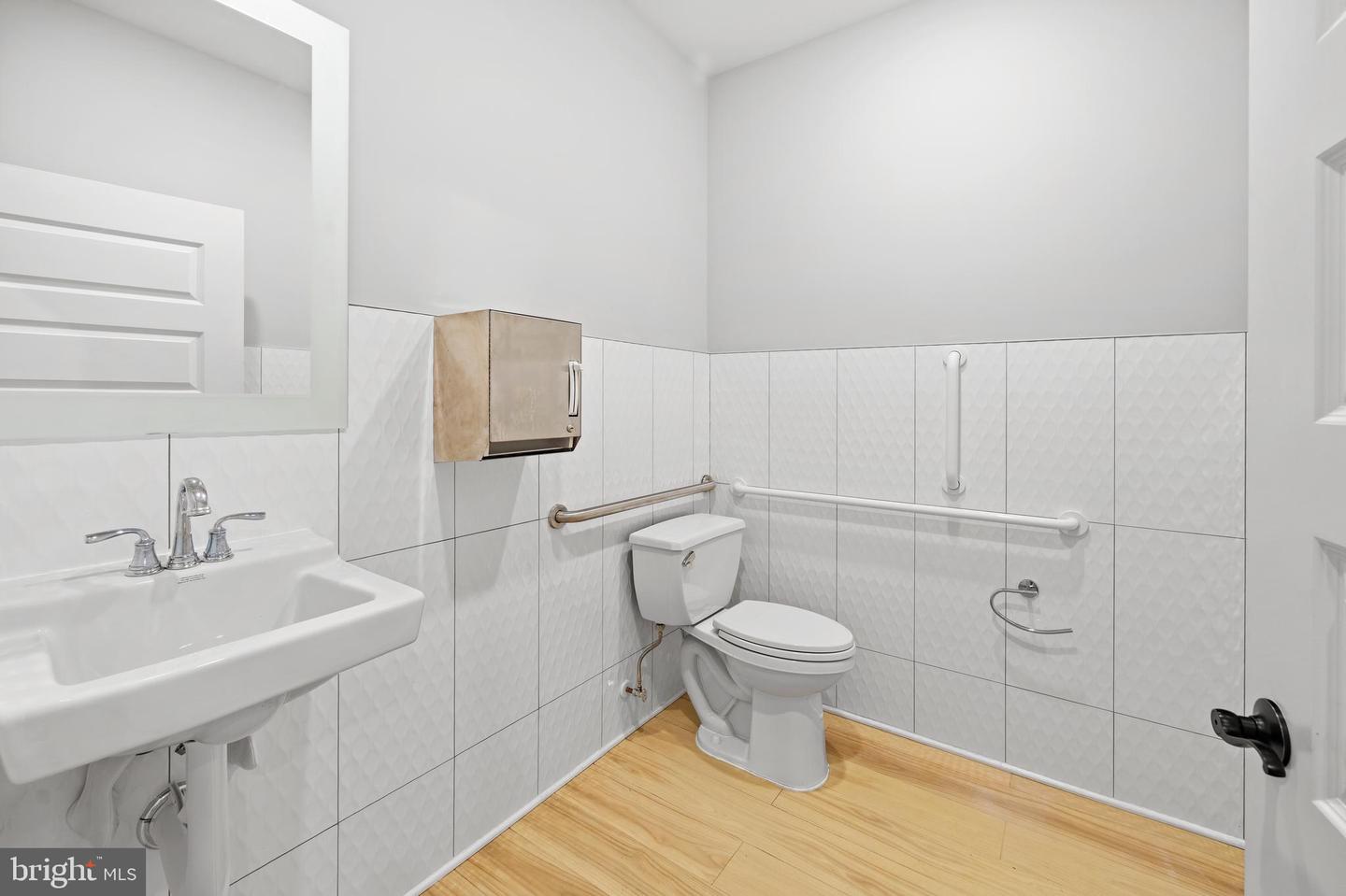 6940-2 Torresdale Ave Property Photo 24