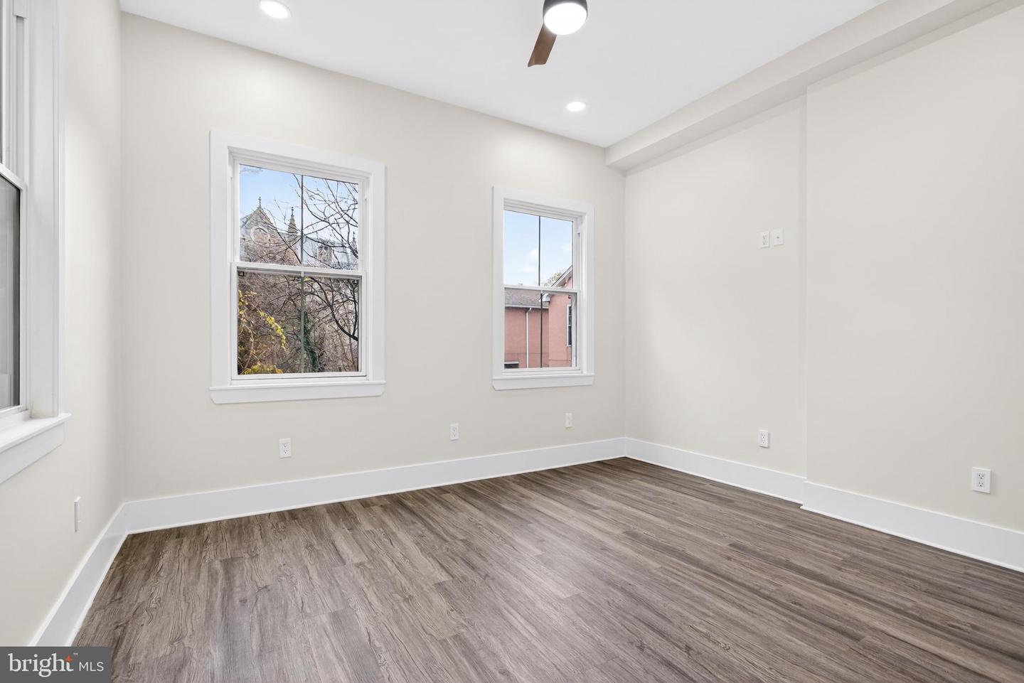 1808 W Susquehanna Ave Property Photo 13