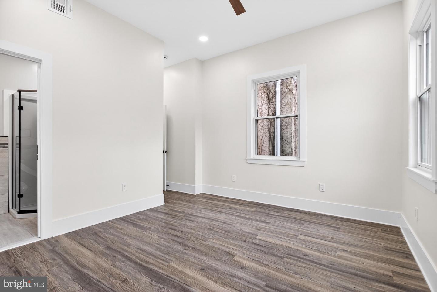 1808 W Susquehanna Ave Property Photo 15