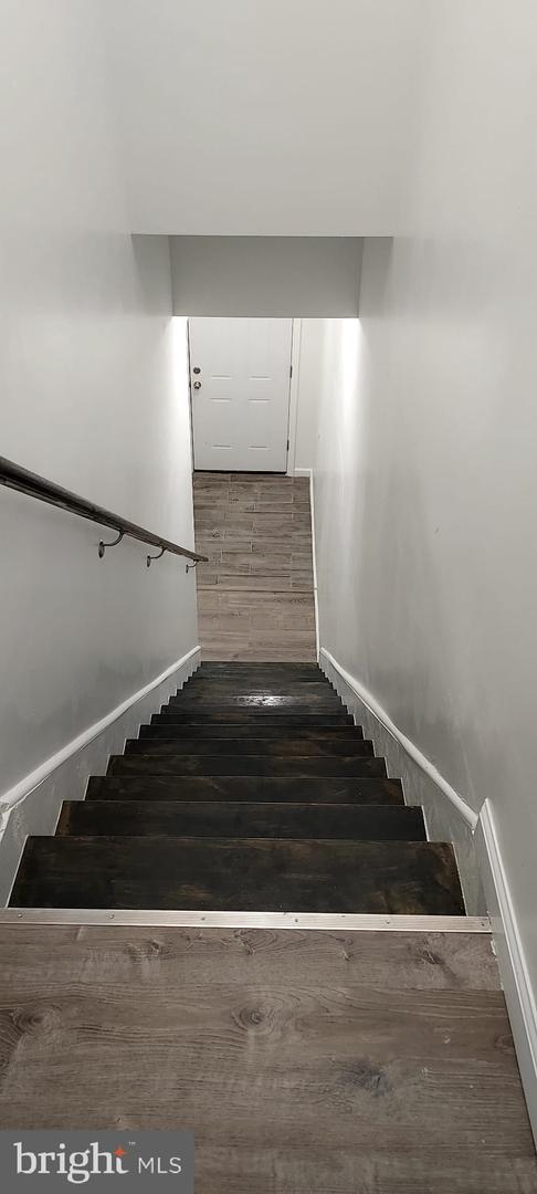 1417 Lenox Ave Property Photo 2