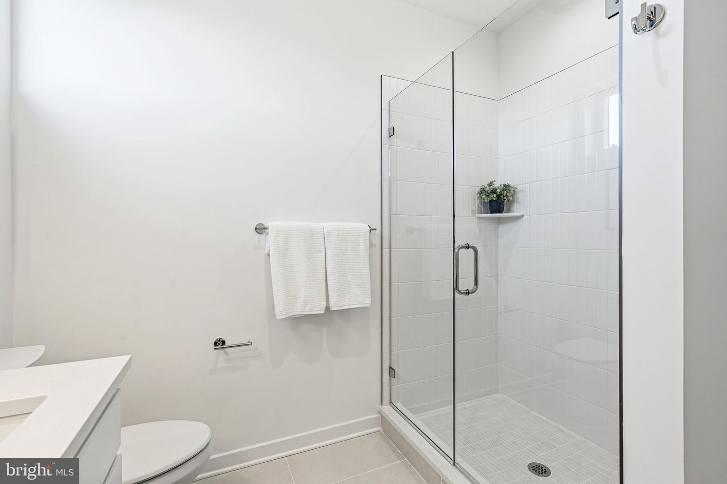 3024 Vice Admiral Way Property Photo 26