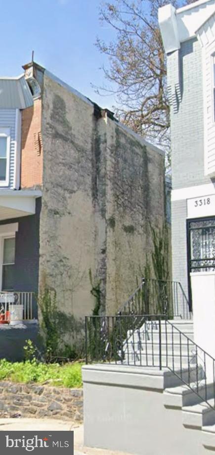 3316 N GRATZ ST Property Photo 1