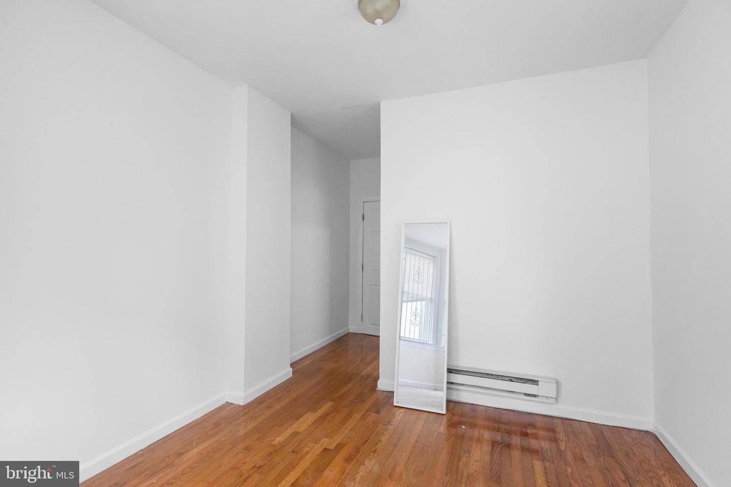 1625 W Montgomery Ave Property Photo 12