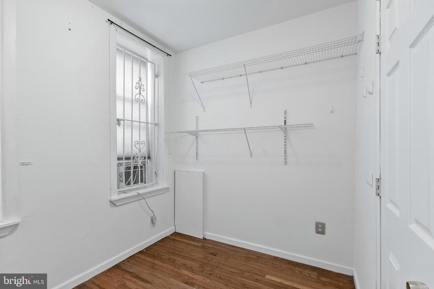 1625 W Montgomery Ave Property Photo 18