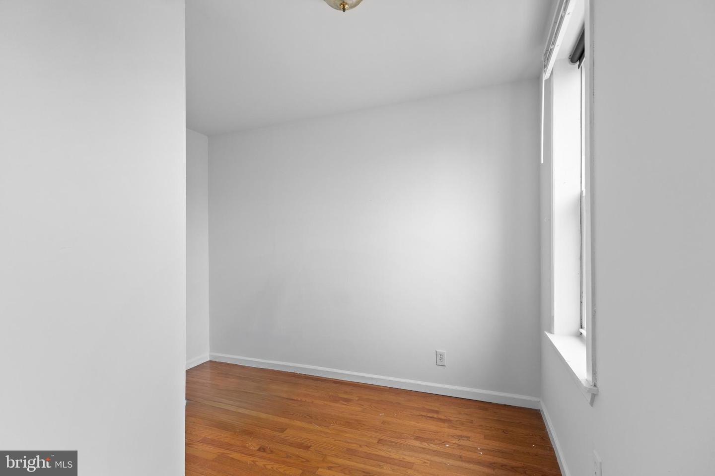 1625 W Montgomery Ave Property Photo 20