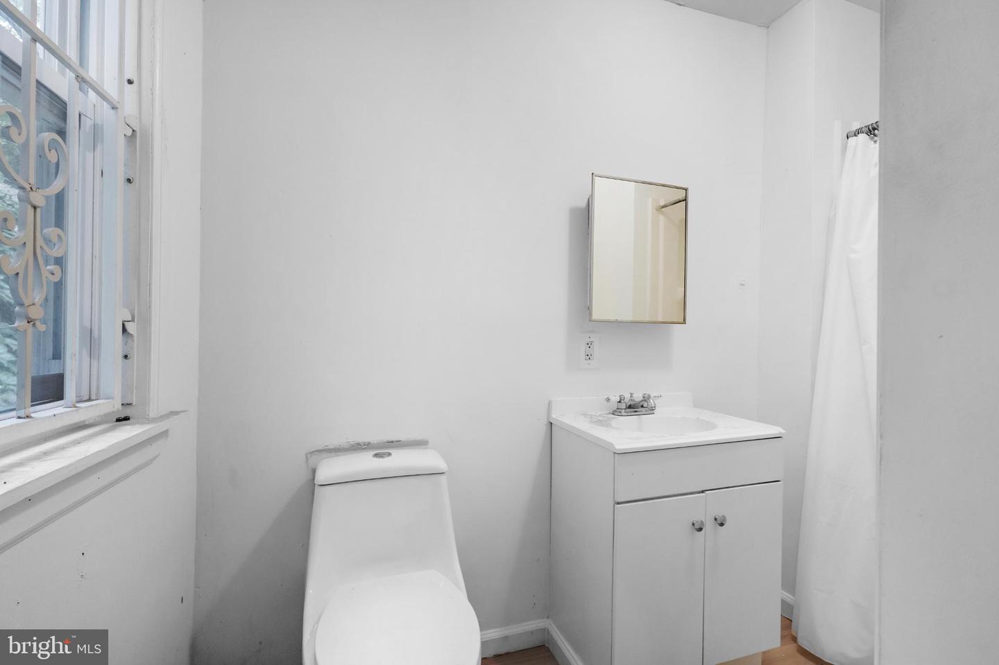 1625 W Montgomery Ave Property Photo 30