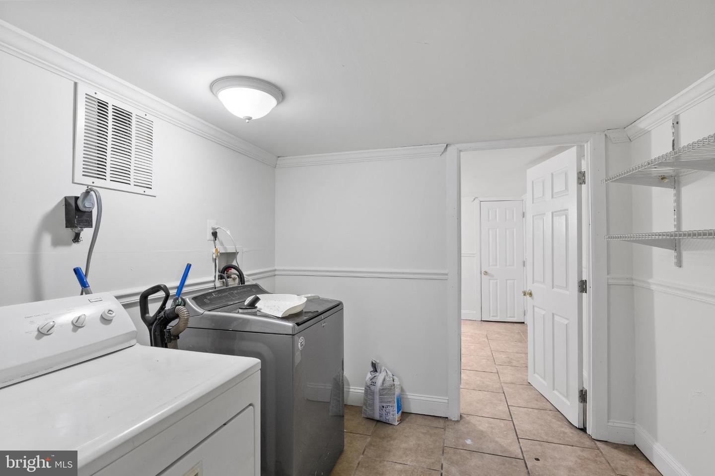1625 W Montgomery Ave Property Photo 42