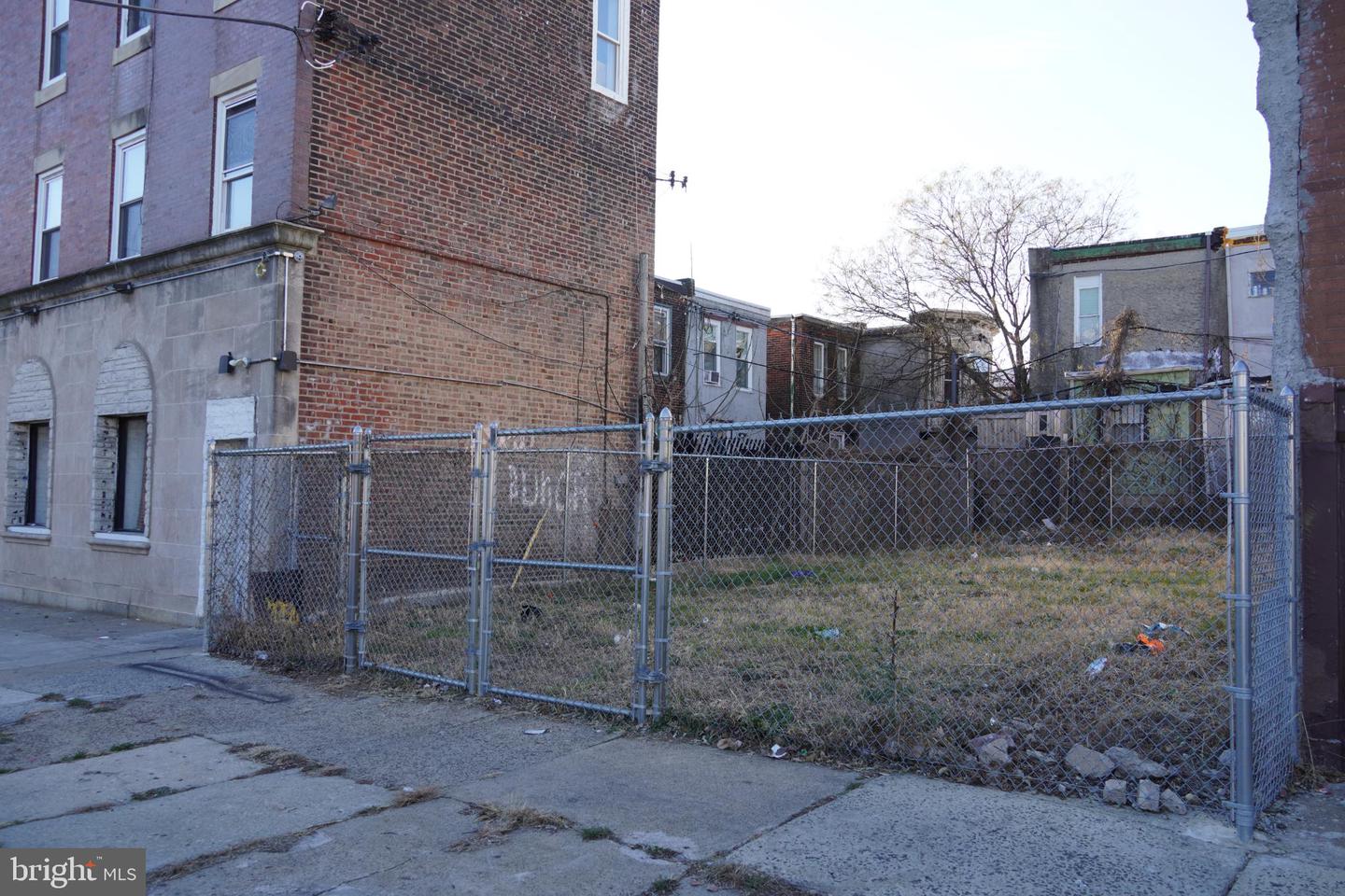 3310-12 I St Property Photo 3