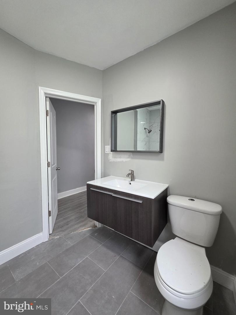 6026 Irving St Property Photo 23