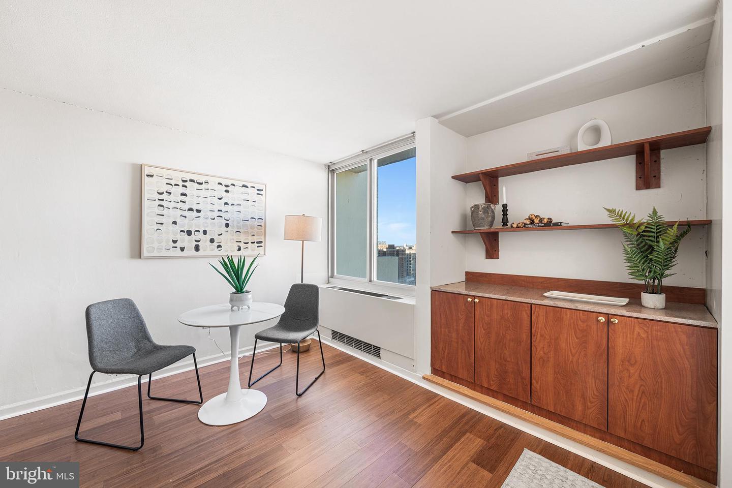 604-36 S Washington Sq #2606 Property Photo 7