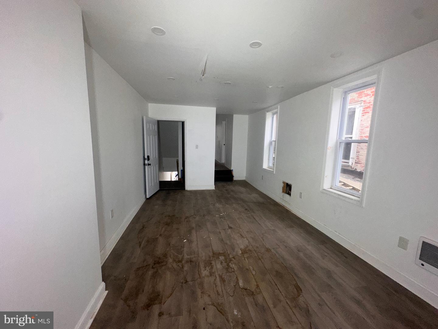 2715 N 12th St Property Photo 5
