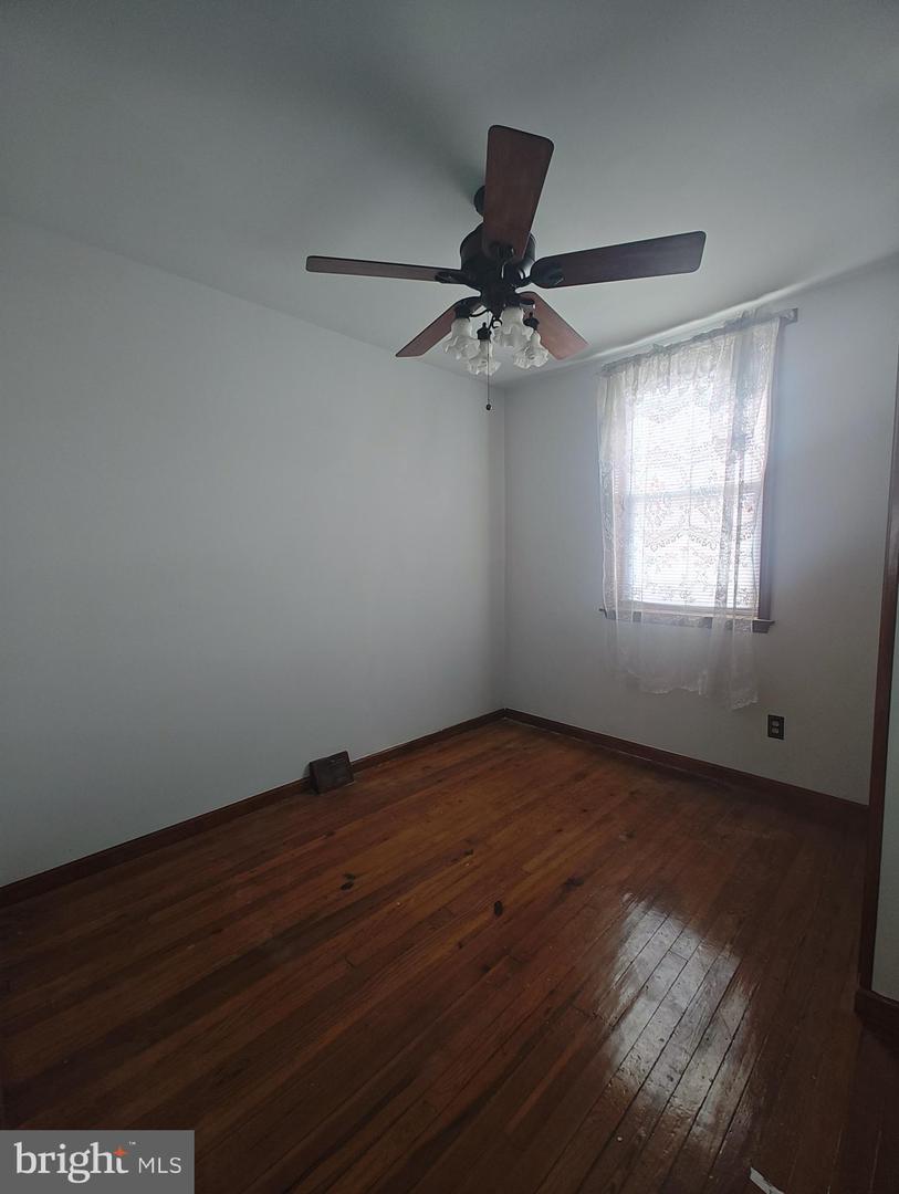 3274 Cedar St Property Photo 10