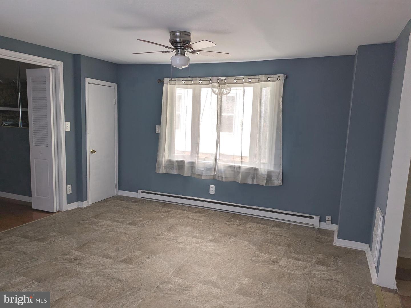 4517 Comly St Property Photo 9