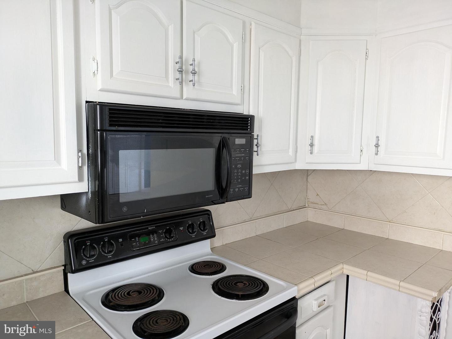 4517 Comly St Property Photo 15