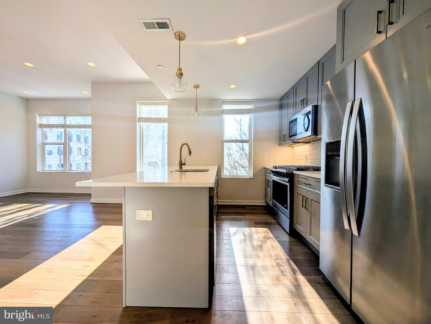 1500 N American St #a Property Photo 8