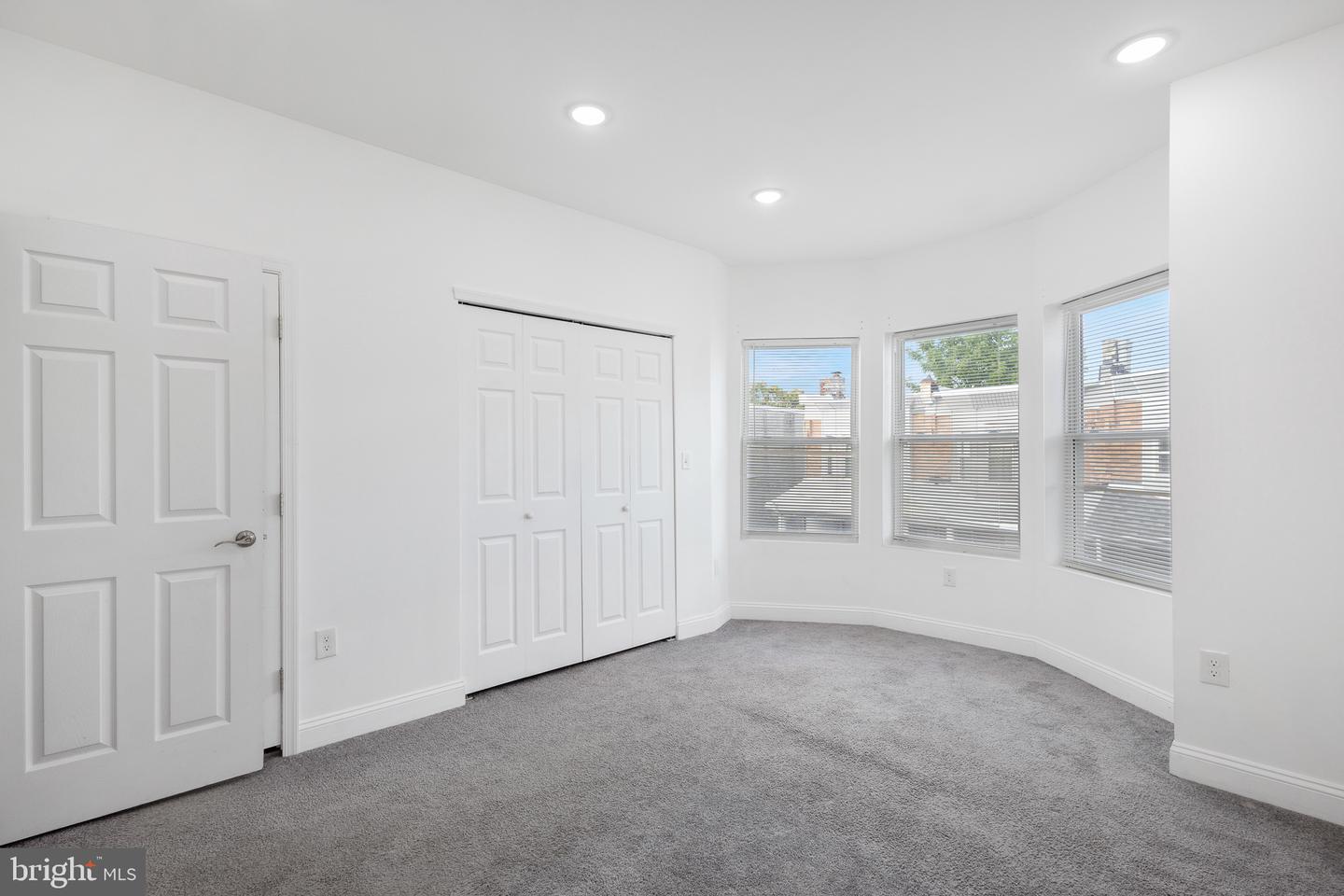 1424 S Vogdes St Property Photo 23