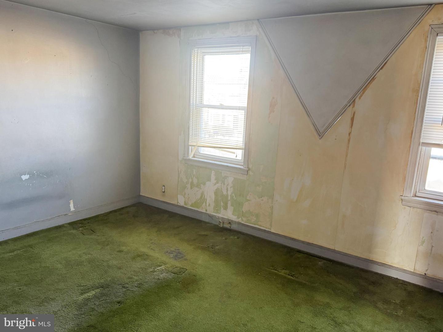 1532 Beverly Rd Property Photo 6