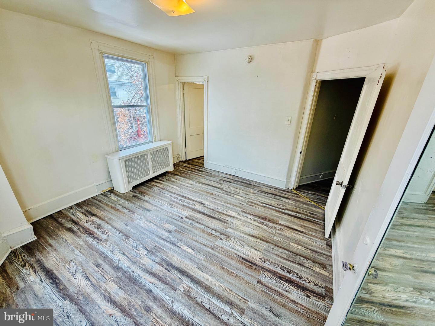 1016 W Duncannon Ave Property Photo 22