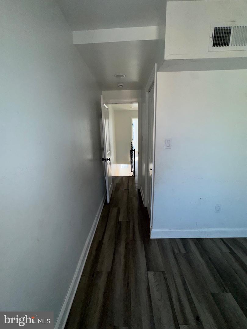 3727 Melon St Property Photo 5