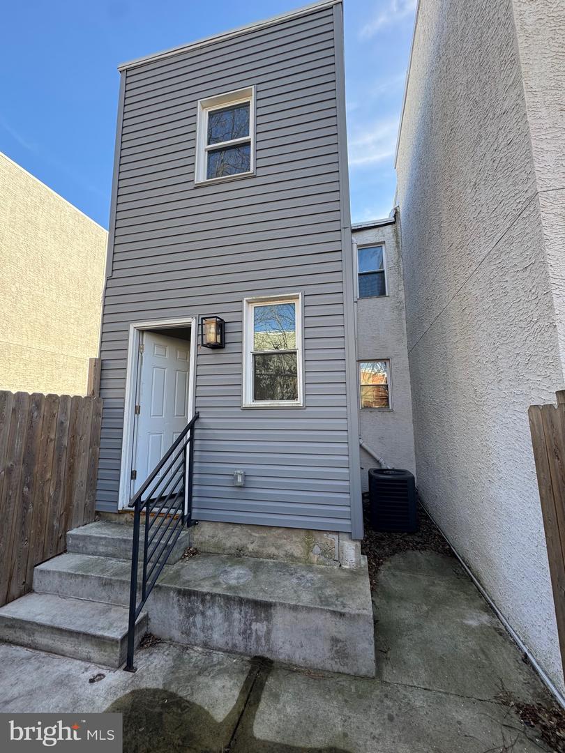 3727 Melon St Property Photo 14