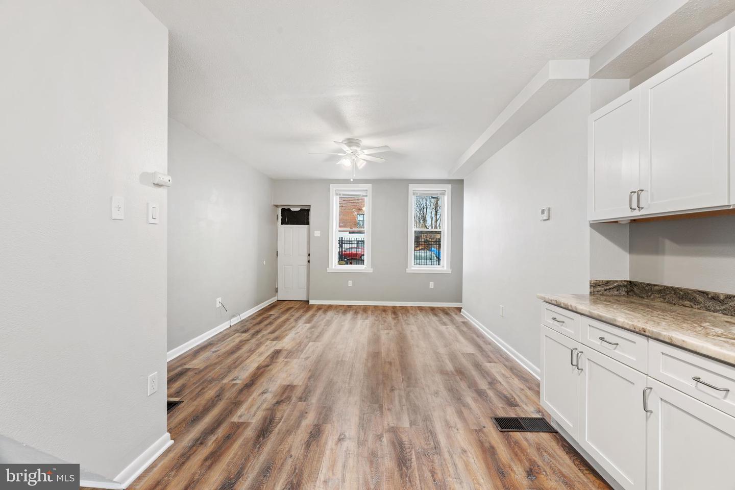 3083 Witte St Property Photo 4
