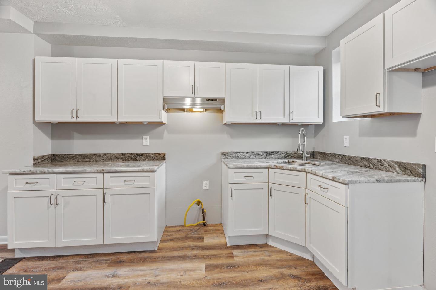 3083 Witte St Property Photo 6