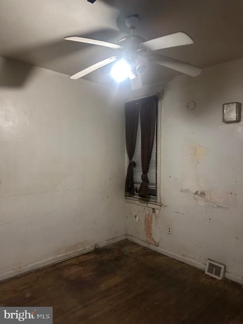 2232 Margaret St Property Photo 4