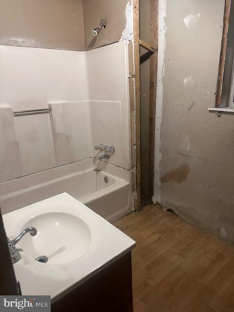 2232 Margaret St Property Photo 5