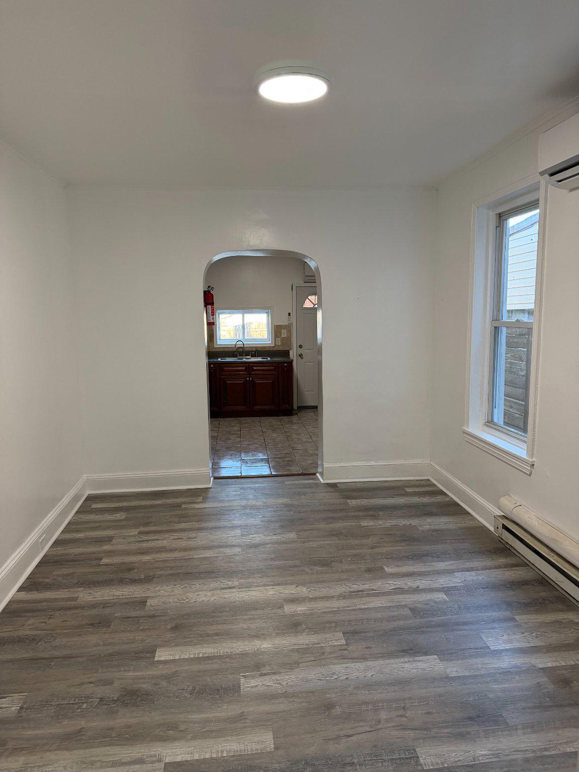 2019 E Elkhart St Property Photo 4