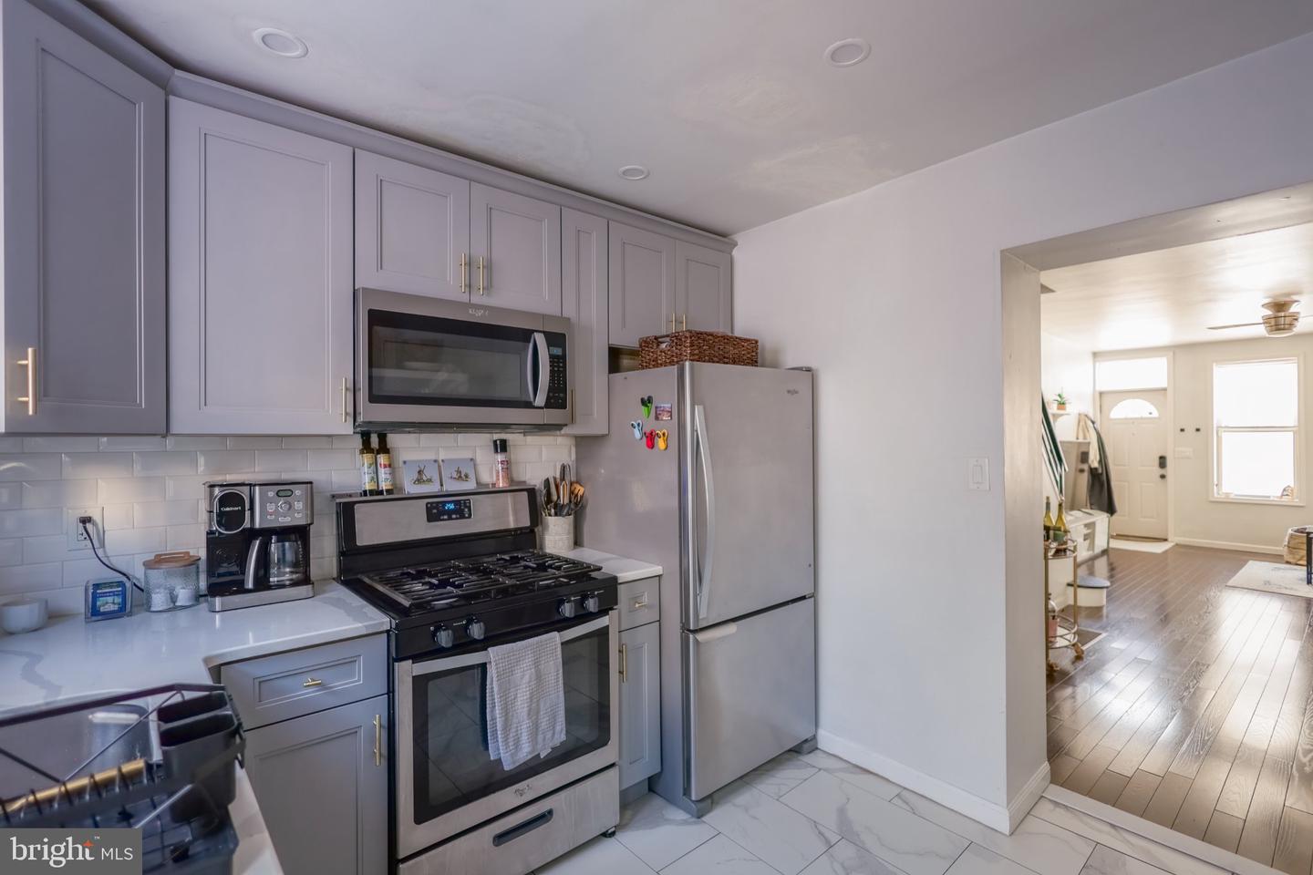 3123 Agate St Property Photo 10