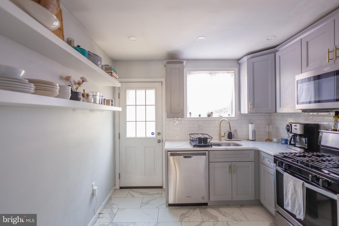 3123 Agate St Property Photo 11