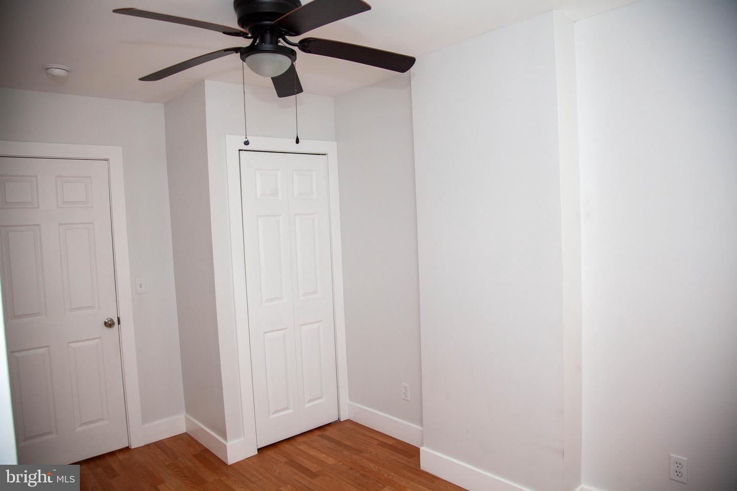 2548 N Lee St Property Photo 12