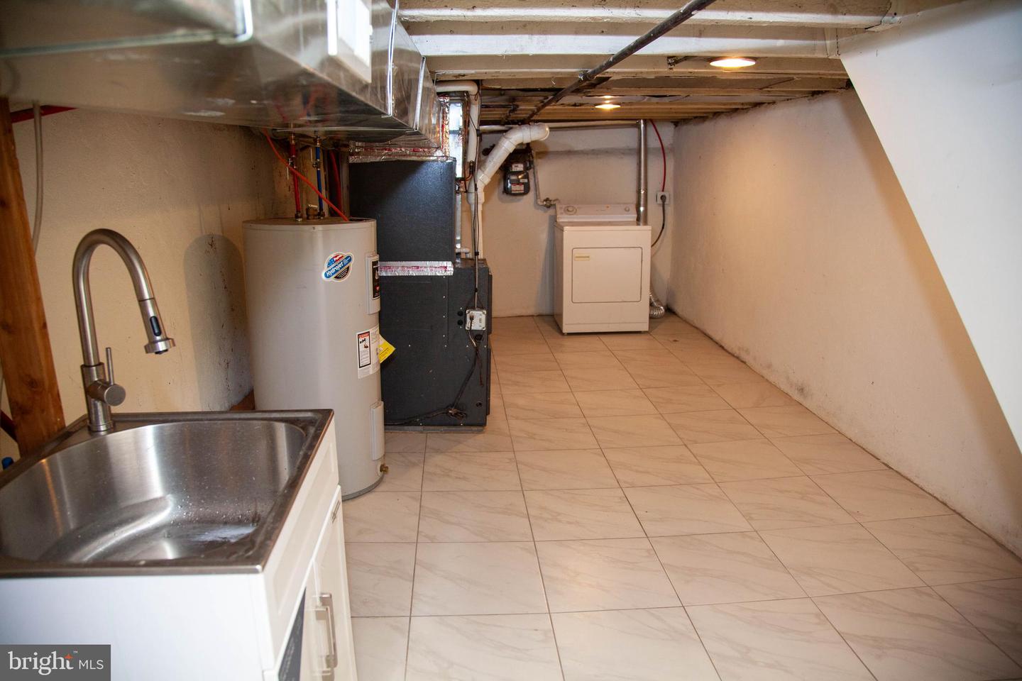 2548 N Lee St Property Photo 30