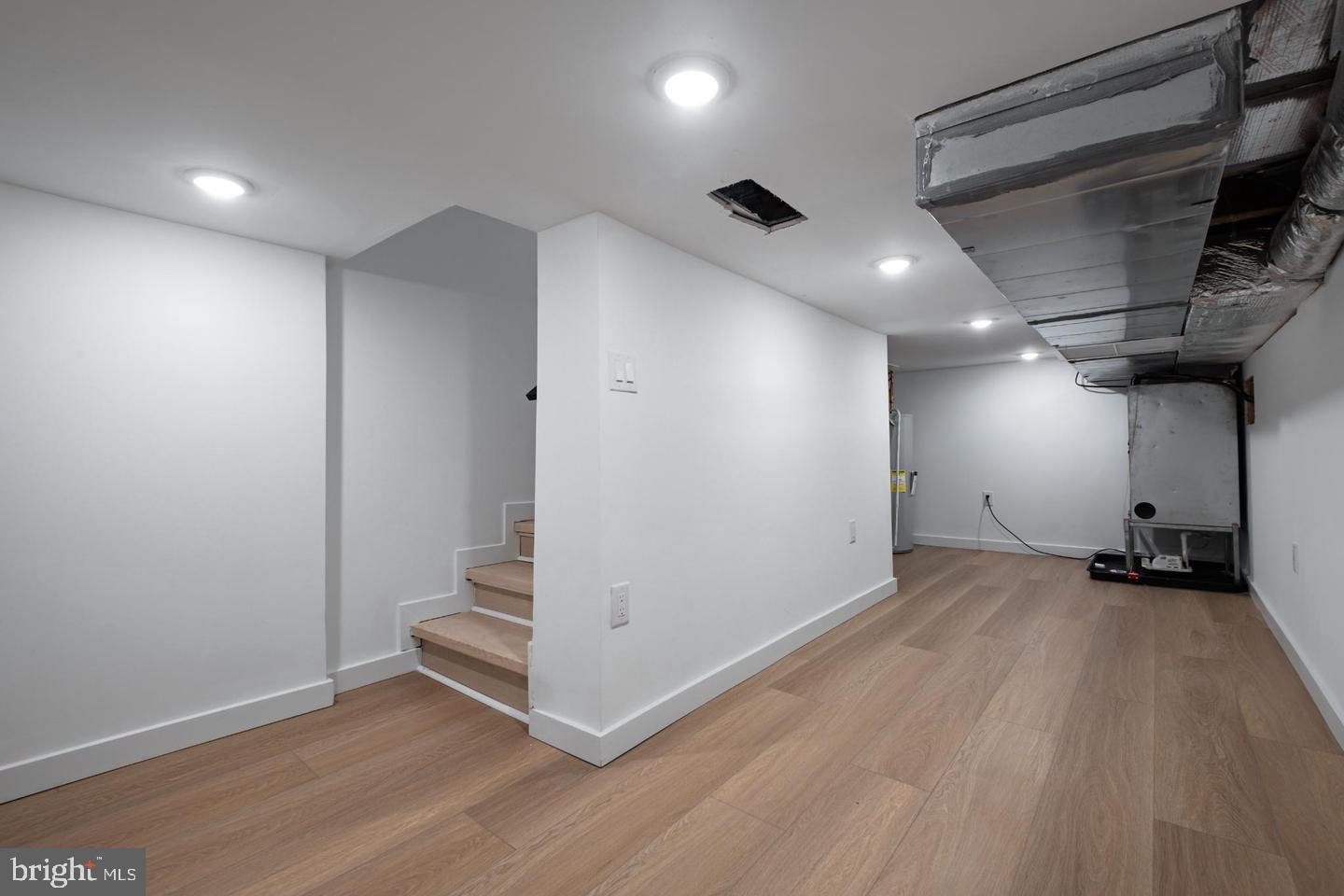 2215 N Mutter St Property Photo 15