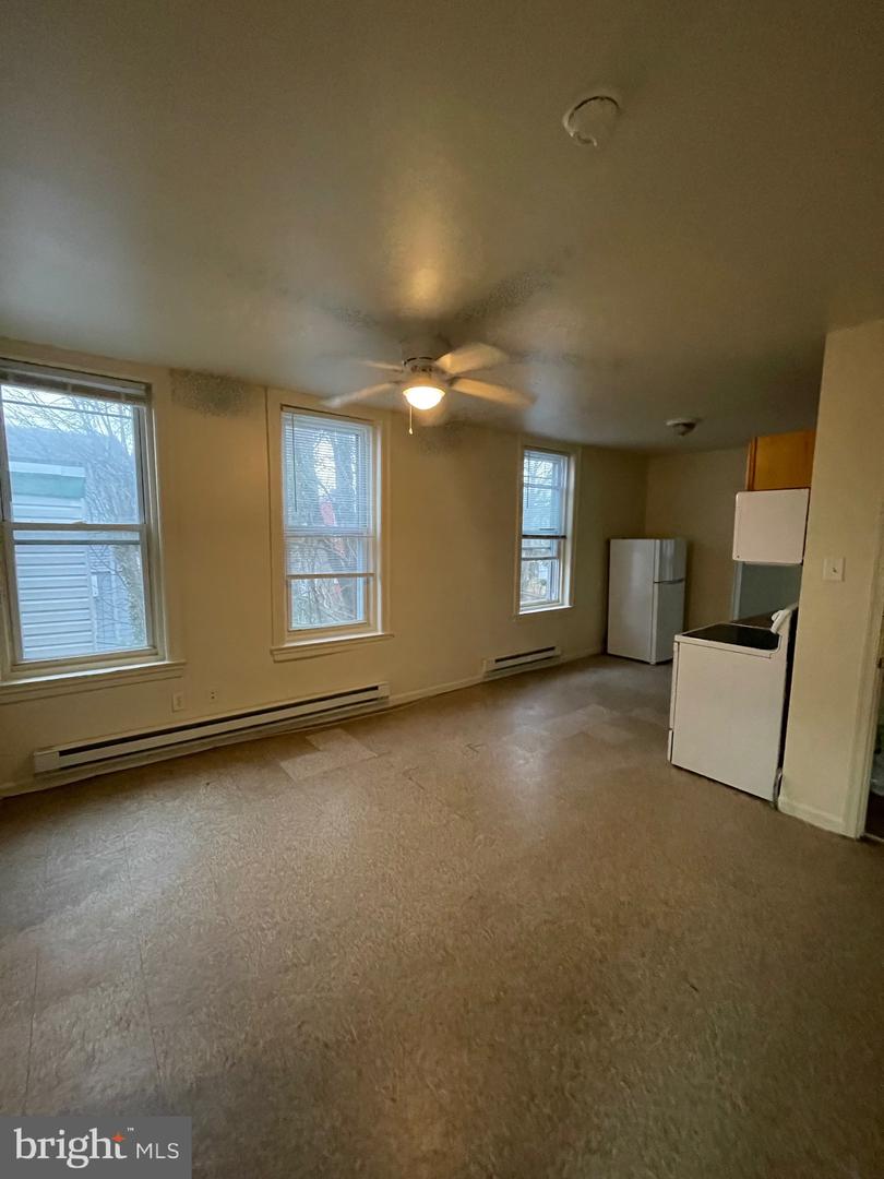 1103 Lindley Ave Property Photo 21